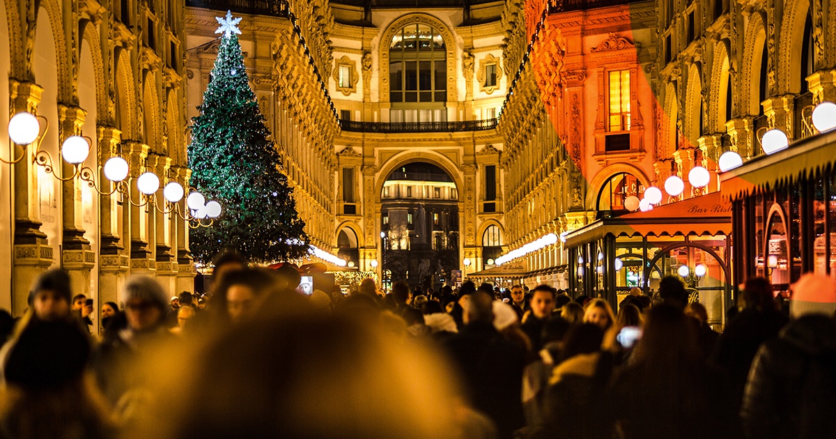 10 Holiday Marketing Tactics to Get More Shoppers to Your Stores